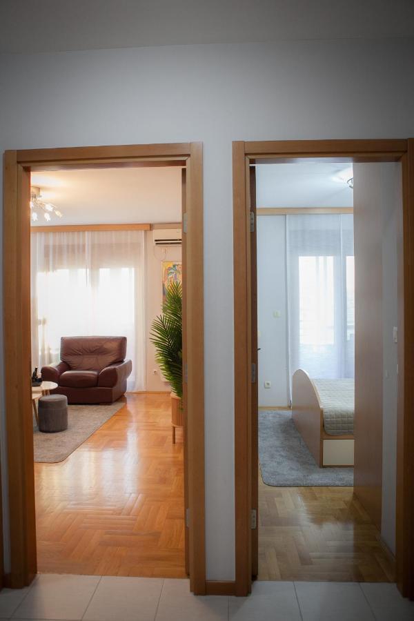 City Nest Apartment Podgorica Luaran gambar